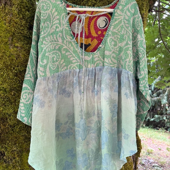 Kantha Bae Bohemian Vibe Higher Hi Lo Top - Picture 3 of 9